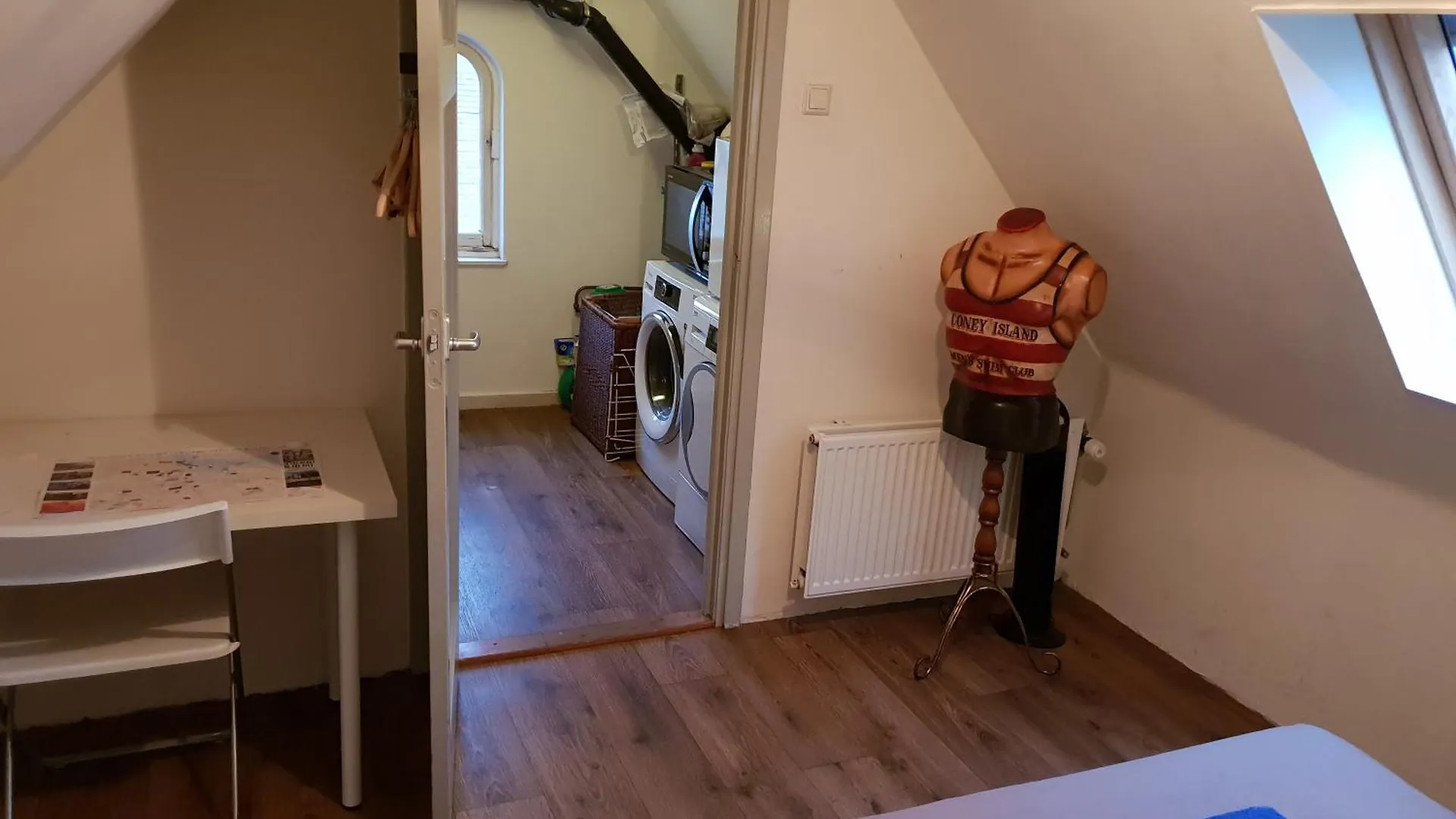 Homestay Bed & Bye Schiphol Apartment Badhoevedorp